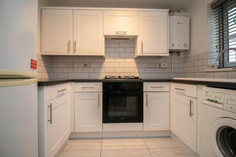 Rowland Drive, Caerphilly, CF83 photo 4