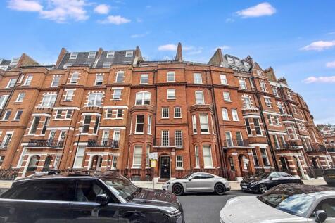 Flat C, 36 Egerton Gardens, Knightsbridge, London SW3 2DB