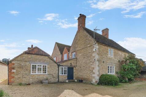 Longleaze House