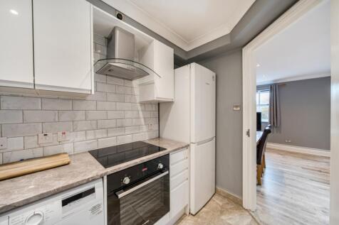 1375550-14-690b6a...