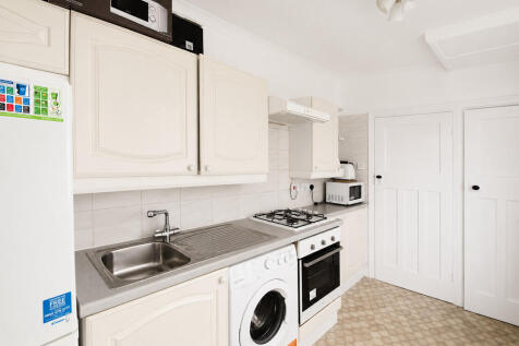Kitchen - Angle 2
