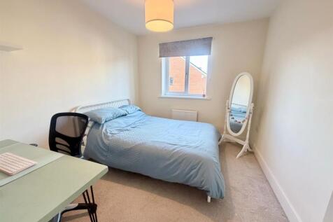 WhatsApp Image 2025-12-11 at 13.04.35 (3).jpeg