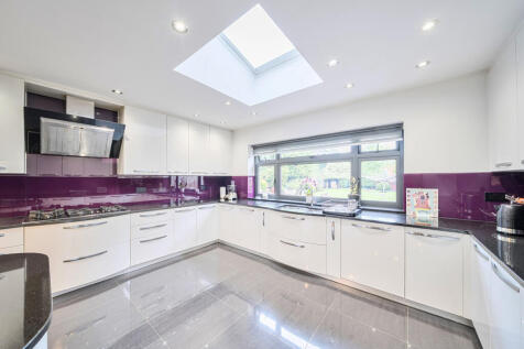 1358402-11-68e013...