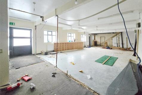 Open Plan Ground Flr