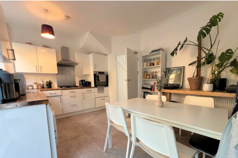 Seely Road, London, SW17 photo 3