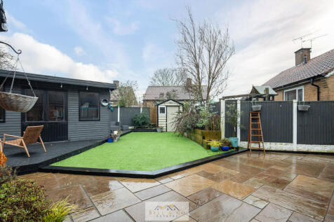 Back garden 1.1