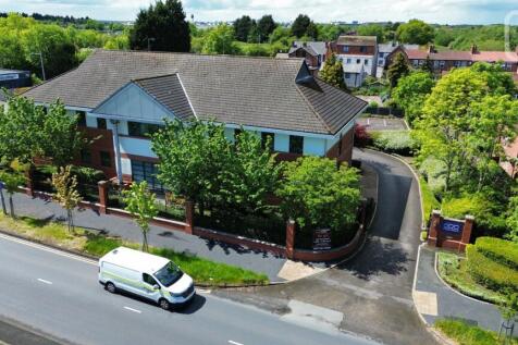 500 Styal Road, Car Park Entrance