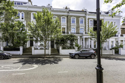 RBAZ -Flat 3, first floor,35 St. Charles Square W1