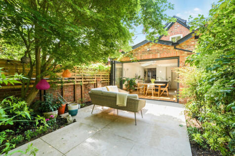 16-68234cf6a6dfe-...