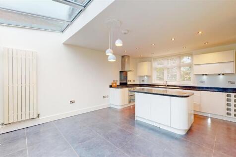 Woodfield Road, Copthorne, Shrewsbury photo 3