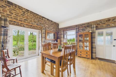 Living / Dining Room