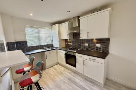 Cotherstone Court, Easington Lane photo 3