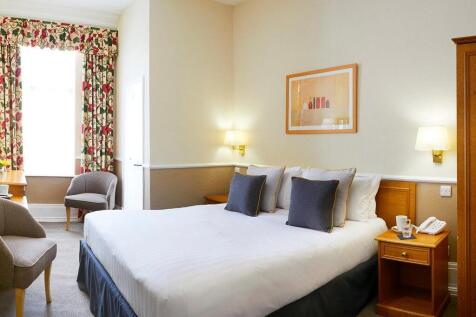 Hotel for sale Image 3