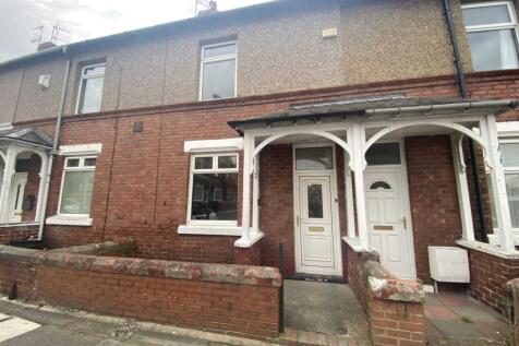 2-bed terraced on Cedar Road, Bishop Auckland, £575/mo