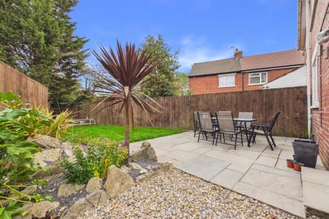 2- Rob Hammond EweMove Pontefract
