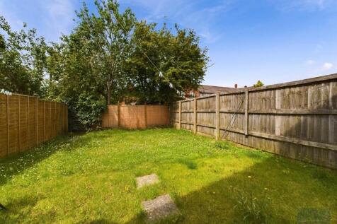 Sweetbriar Road, Melksham photo 3