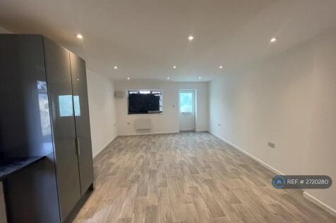 Kitchen / Living Room