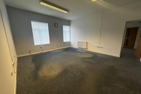 Office to rent Image 3