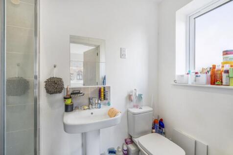 25 Dean Close (Weston)-23