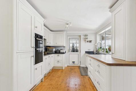 CAM04092G0-PR0080...