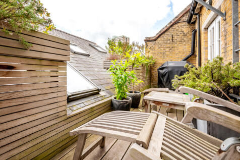 7 Old Library Apartments (24).jpg