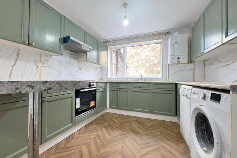 Willow Approach, Leeds, West Yorkshire, LS4 photo 3