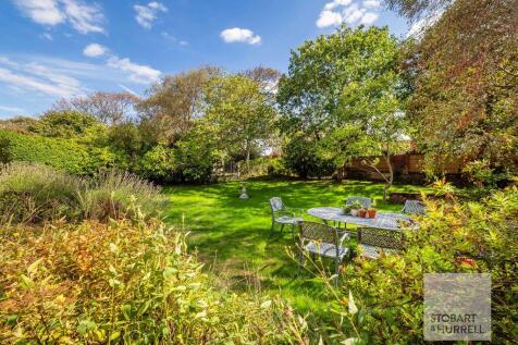 Lawn Garden