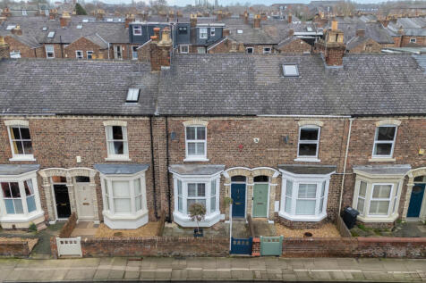 Neville Street Exteriors (1 of 4)