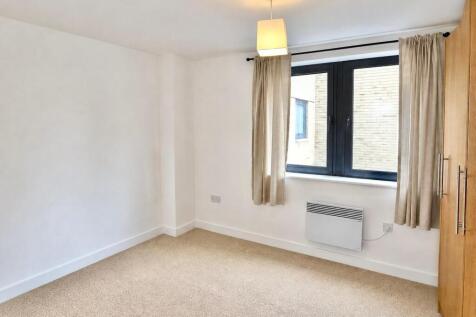 Troy Road, Horsforth, Leeds, West Yorkshire, UK, LS18 photo 4