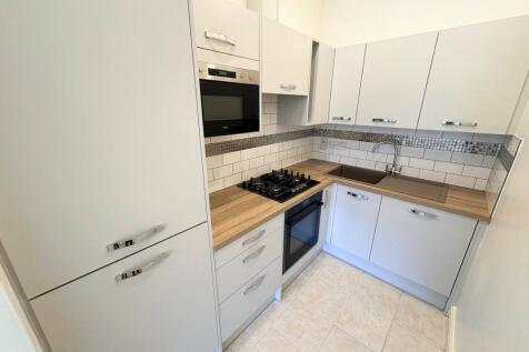 Wellingborough Road, Olney photo 4