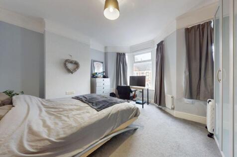 Dogfield Street, Cardiff photo 5