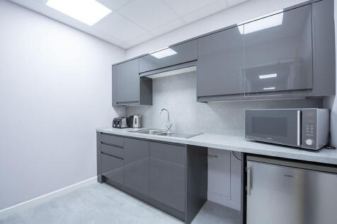 Office to rent Image 5