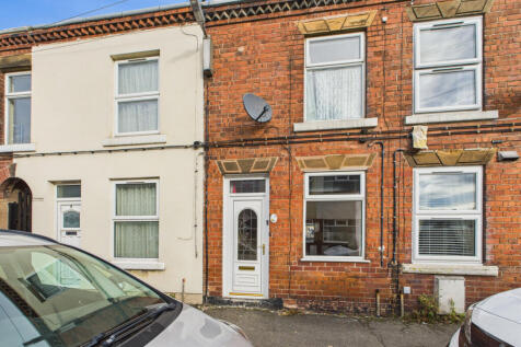 Chesterfield, S45 - property photo