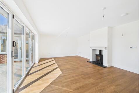 CAM01689G0-PR0487...