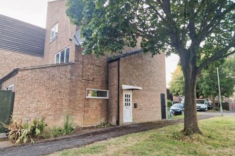 Corby, NN18 - property photo