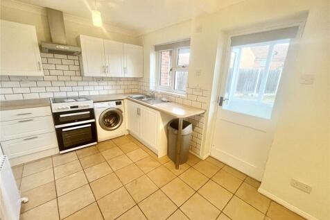 Woodcotes, Shoeburyness, Southend-On-Sea, Essex, SS3 photo 4