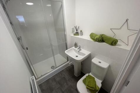 En-suite Bathroom