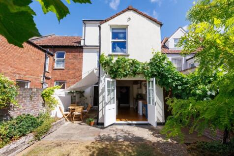 19 Mervyn Road-37.jpg