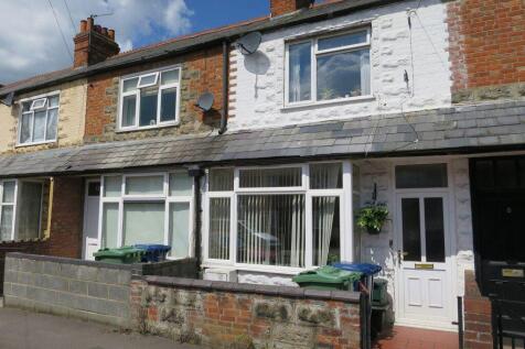 3-bed house on Littlehay Road, £2,250/mo
