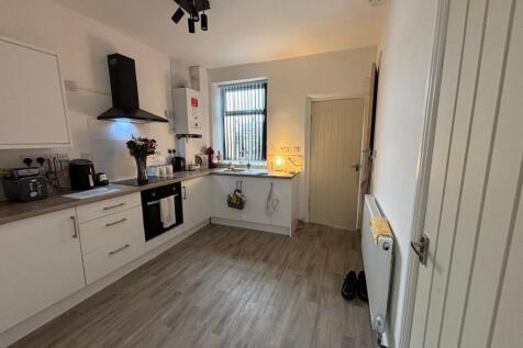 Blucher Street, Colne, BB8 photo 4