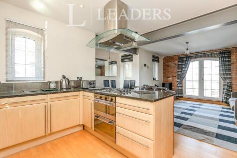 Kitchen/Lounge