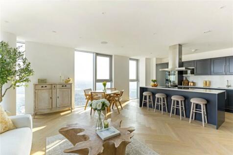 Sitting Room/Kitchen