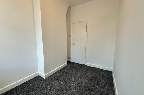 Saxifield Street, Burnley, Lancashire, BB10 photo 3