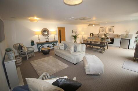 Church Road Annex Lounge-Kitchen 1.JPG