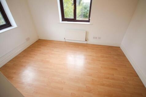Greenacre Close, Northolt, UB5 photo 4