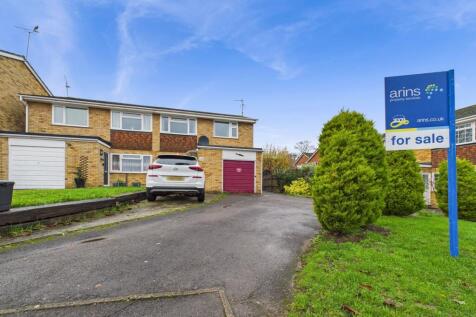 Click to visit Rightmove listing