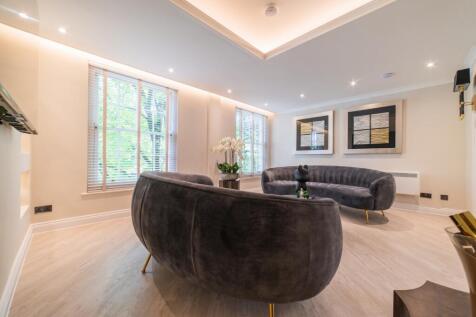 Award-winning Media team on EVERY Listing_8