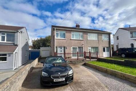 Bridgend, CF32 - property photo