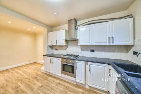 Bedford Road, Ruislip, HA4 photo 3