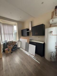 KITCHEN LOUNGE